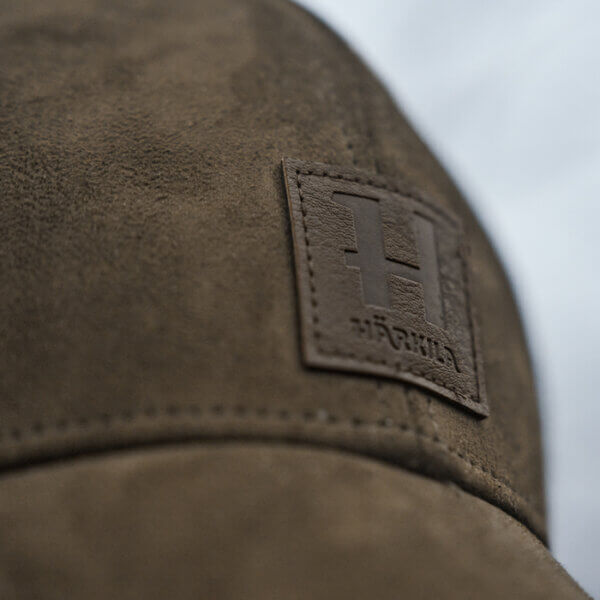 Berkshire-harkila-gorra-de-cazador-marrón-1