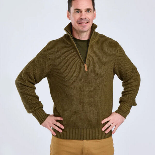 Pinewood-Philip-jersey-de-homvre-cuello-alto-con-cremallera-color-verde-turopadecaza-1