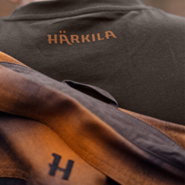 Harkila-Scandinavian-camiseta-hombre-marrón-TuRopaDeCaza