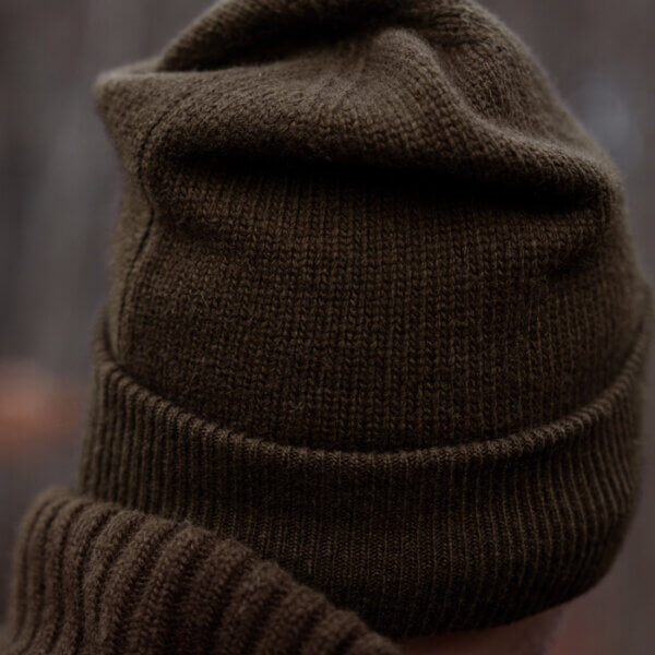 annaboda-gorro-de-lana-cortaviento-marrón-harkila-turopadecaza-1